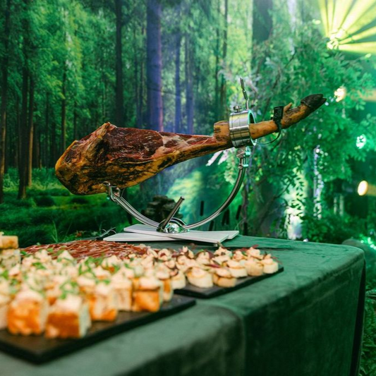 Ibérico kumpio pjaustymas privačiame renginyje