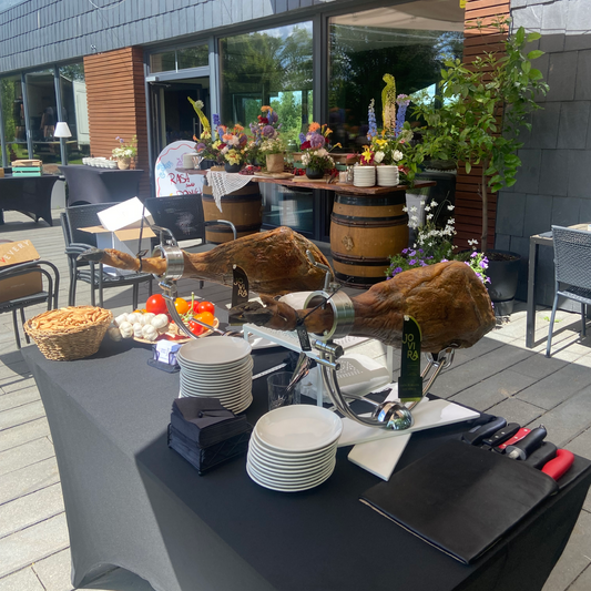 Ibérico kumpio pjaustymas privačiame renginyje